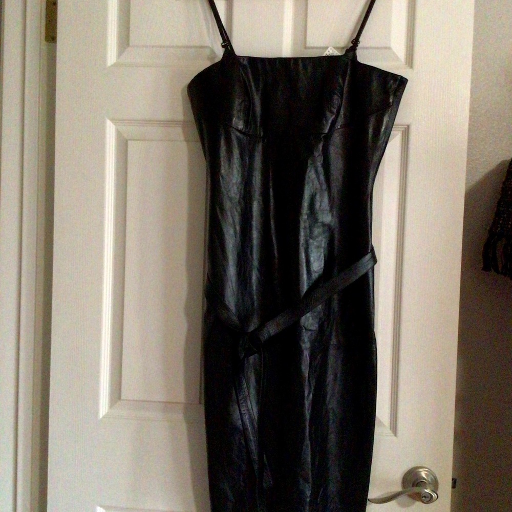 GUCCI little black leather dress size 46 nwt